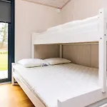 5 Star In Vaeggerlose Vakantiehuis Bøtø By